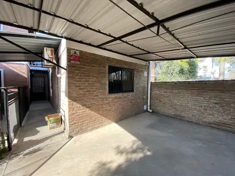 VENTA Casa 2 dormitorios. Fisherton, Rosario