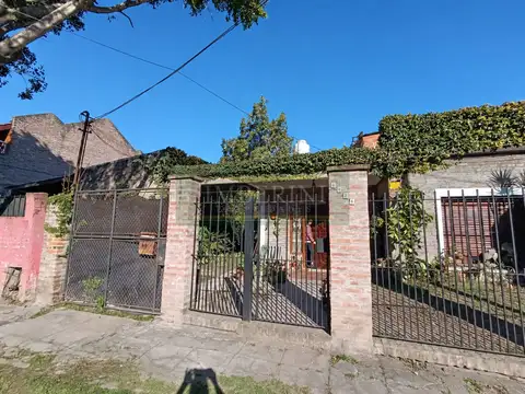 Urquiza 3000