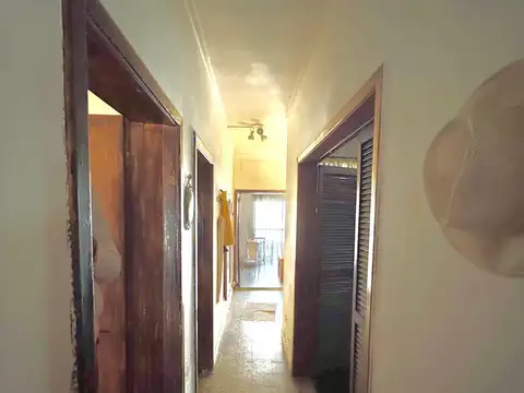 Casa de 4 Ambientes a metros del Predio Finky