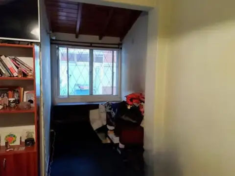 Depto Tipo Casa en Venta 40 años