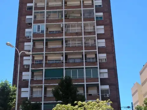 Av Pres Bartolome Mitre 5700