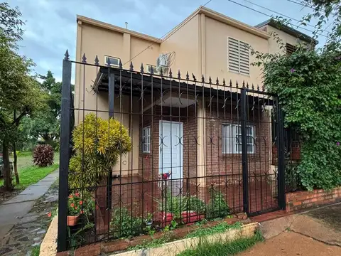 CF1238 - DUPLEX EN VENTA - 3 DORMITORIOS - AV. BLAS PARERA Y MONSEÑOR DE ANDREA