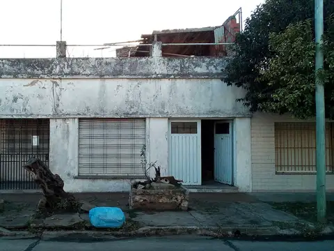 CASA PH 3 AMBIENTES CON PATIO, GARAGE Y TERRAZA