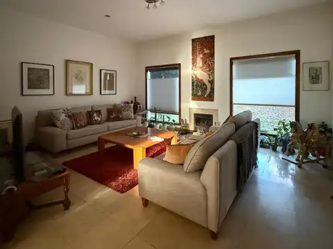 Jose Manuel Estrada 2700