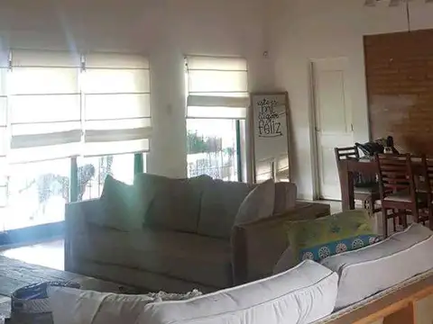 Casa en Venta en Riachuelo, USD 170.000