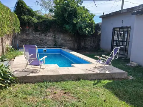 Casa en venta 3 ambientes con pileta y cochera en San Miguel