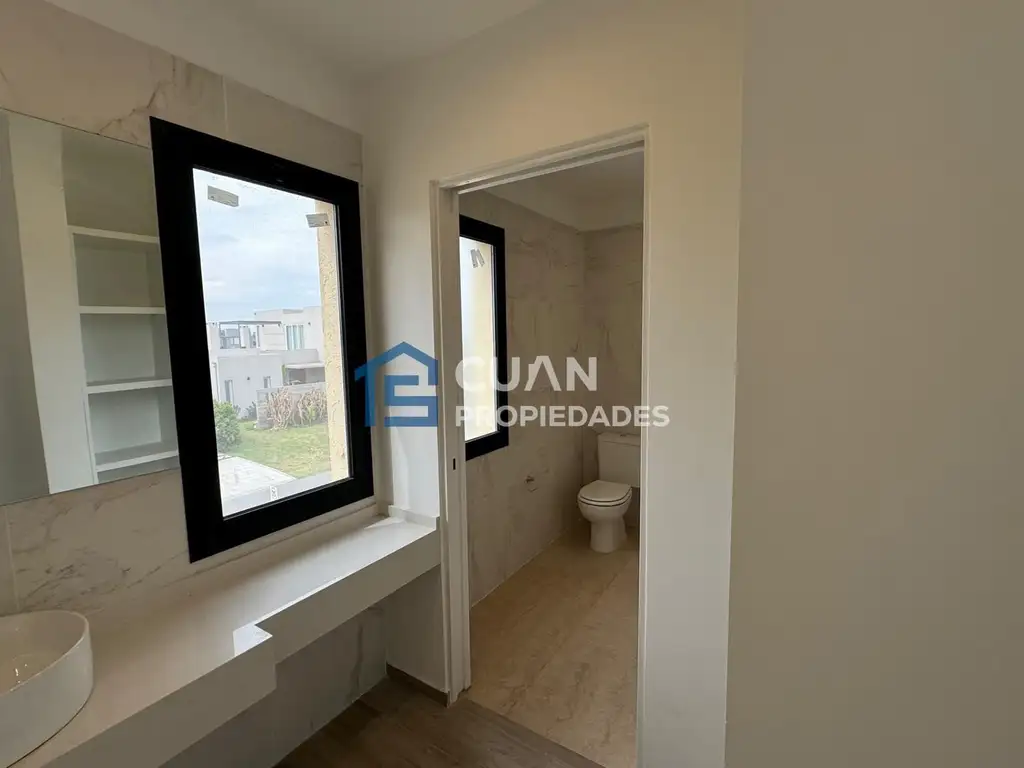 Casa en Altos De Campo Grande