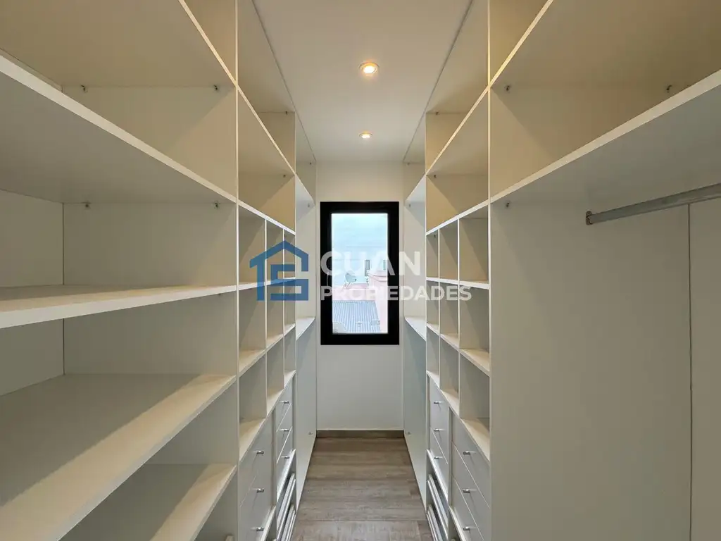 Casa en Venta - Altos De Campo Grande