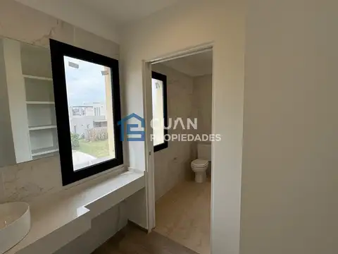Casa en Venta en Altos De Campo Grande - 4 dormitorios
