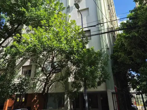 VENTA NUÑEZ DEPARTAMENTO 3 DORMITORIOS ALTO PISO 14 VISTA ABIERTA COCINA COMPLETA LAVADERO BAÑO TOILETTE