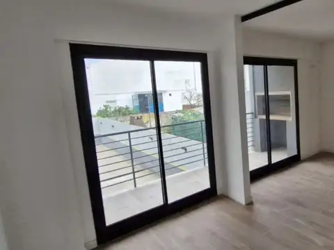 Departamento en Alquiler en Santos Lugares, $ 700.000
