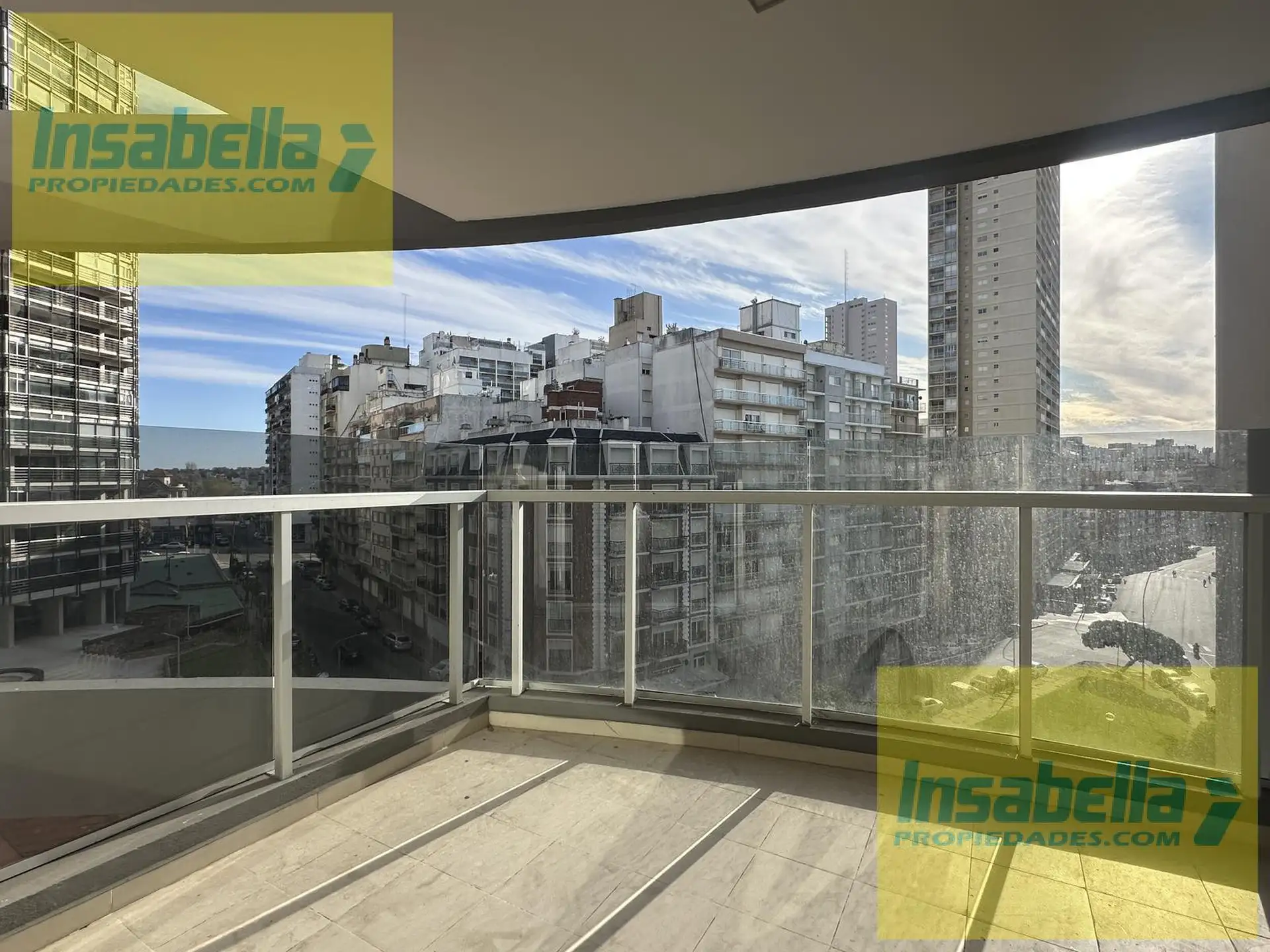Depto 3 amb, 71m² con cochera y vista lateral al mar — Torreon