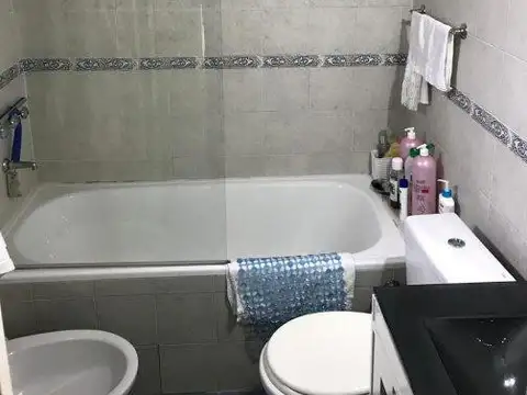 J de la Peña  al 758