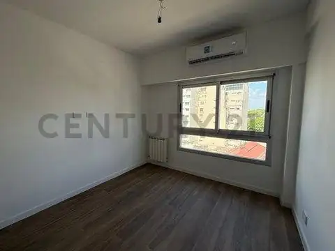 Avenida Cabildo 4600, Piso 0