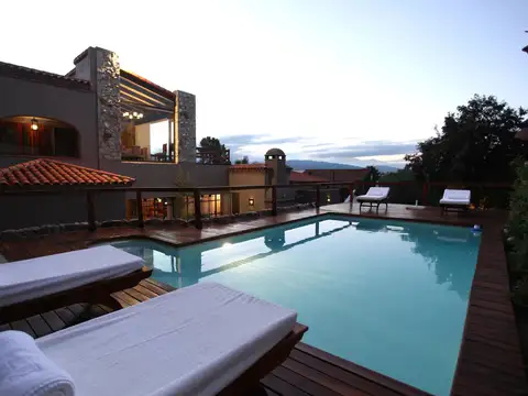 Hotel en Venta en Cerrillos, USD 1.200.000