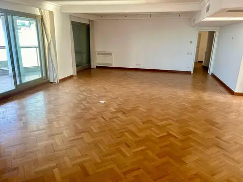 Departamento 5 ambientes con 4 baños