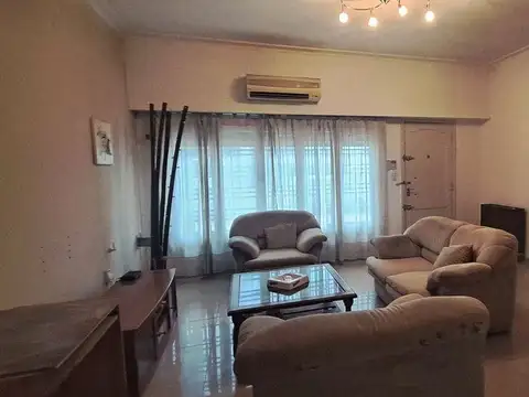 Casa en Venta en Quilmes Oeste, USD 95.000