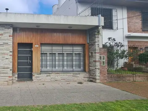 VENTA CASA QUILMES OESTE