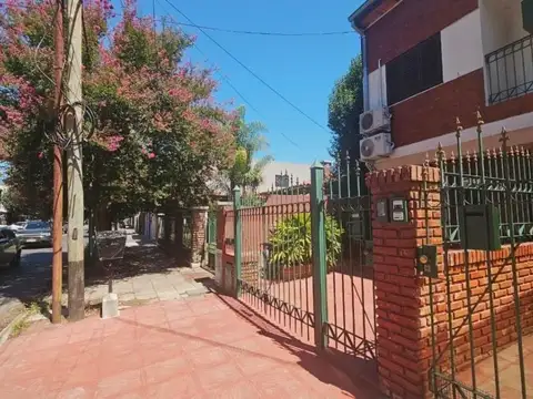 Casa en Venta en Villa Sarmiento, USD 140.000