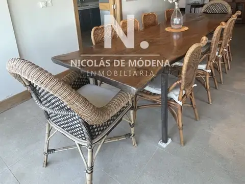 PentHouse primera línea frente al mar - Playa Brava 3 dormitorios más dependencia 