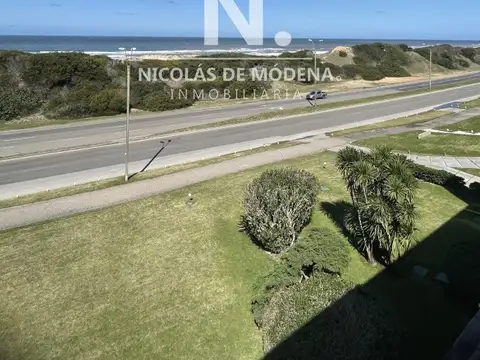 Departamento 4 ambientes con 3 baños