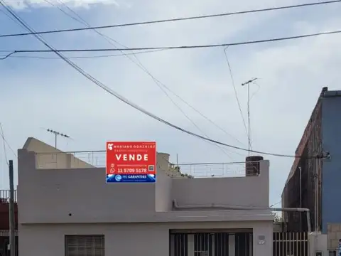 VENTA DE CASA  LOTE PROPIO EN ISIDRO CASANOVA