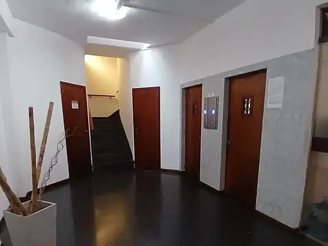 CHIOZZA 2800, Piso 4