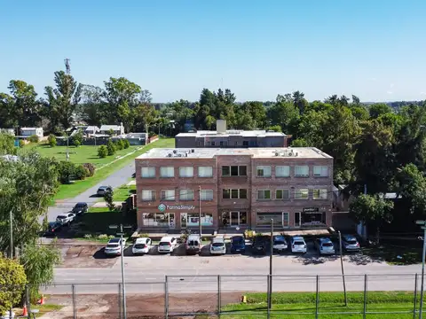 Alquiler Fisherton oficina de 30m2 disposicion contrafrente jj passo 8540