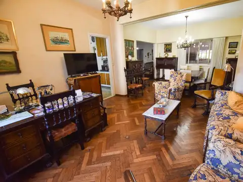 Departamento en Venta con 1 cocheras
