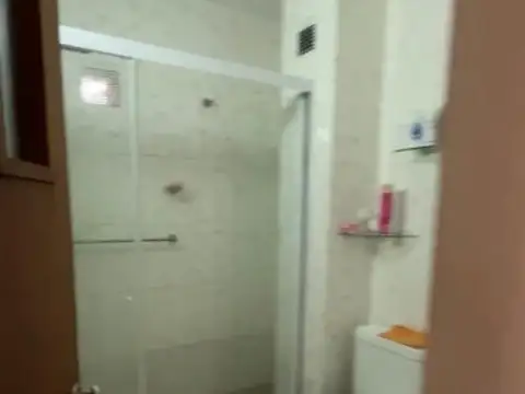 San Lorenzo 2861 , Piso 1