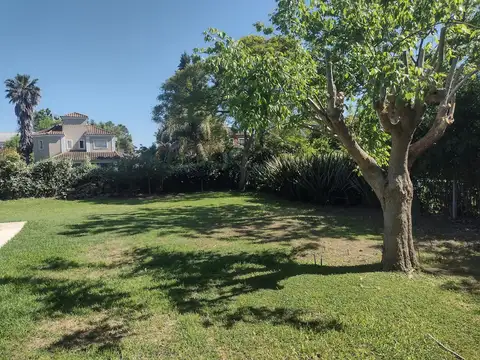 Casa a la venta  de 3 dormitorios.Barrio Cerrado Los Sauces.Pilar