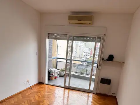 Yatay 400, Piso 7
