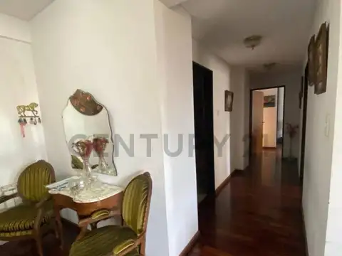 Departamento 4 ambientes con 3 baños