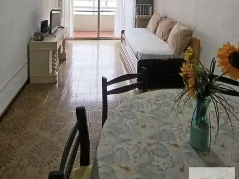 Almirante Brown e/ Buenos Aires y Tucuman