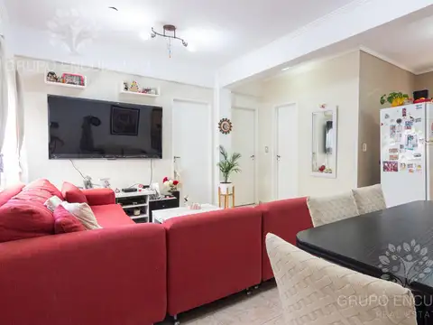 Departamento en Venta en Villa Luzuriaga, USD 65.000