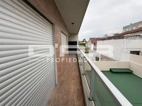 Departamento 4 ambientes con 2 baños