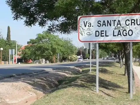 VILLA SANTA CRUZ DEL LAGO 100
