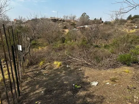 LOTE 769 m² VILLA DEL LAGO CON VISTA A LAS SIERRAS
