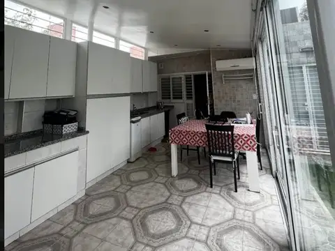 Casa en Venta en Jardin Espinosa, USD 149.000