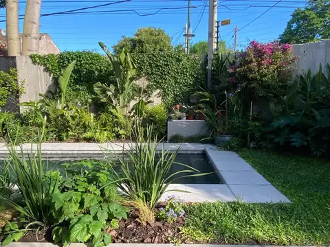 Casa 5 ambientes con 4 baños