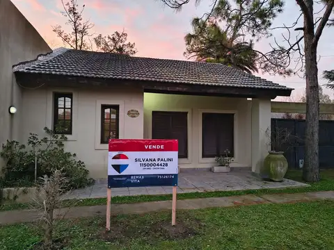 Casa Quinta 4Amb Las Heras lote 886,52 m2 Financia