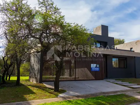 ¡Venta! ¡Hermosa Casa en  San Alfonso del Talar! ¡Con Escritura!