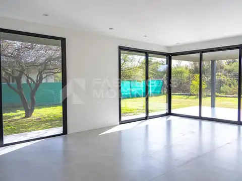 San Alfonso del Talar - Casa en 2 plantas