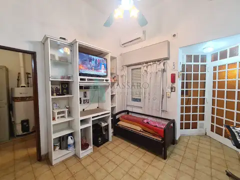 Depto Tipo Casa en Venta en Liniers, USD 110.000