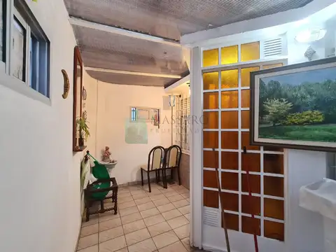 Depto Tipo Casa en Venta 40 años