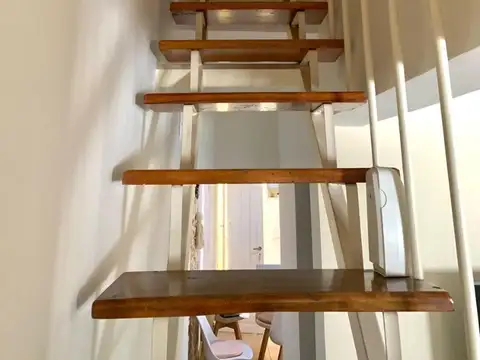 Depto Tipo Casa en Venta de 3 ambientes