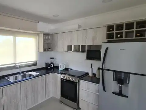 Casa en Venta con 4 cocheras