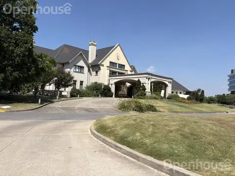 VENTA- EXCELENTE LOTE EN PEBBLE BEACH-PILAR GOLF-ACEPTA PERMUTA Y FINANCIACION