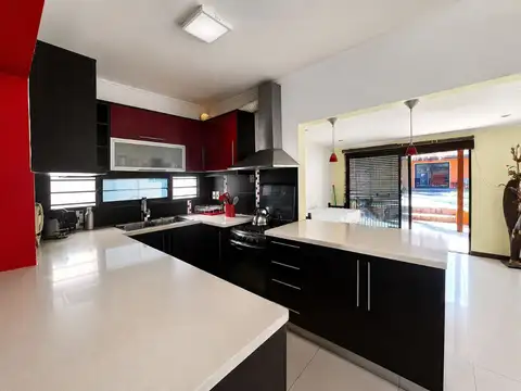 Casa en Venta en Lomas de Solymar, USD 318.000