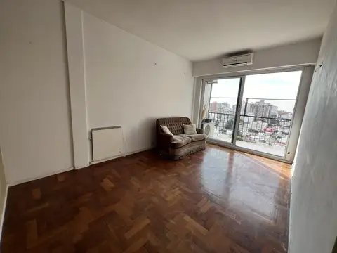 Departamento Laguzzi - Vista abierta al ESTE - LUMINOSO